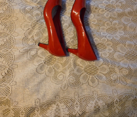 Easy Street Glossy Red Women's Flats - Picture 2 of 5